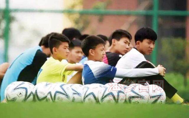 青少年